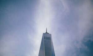 investment guide discommercified