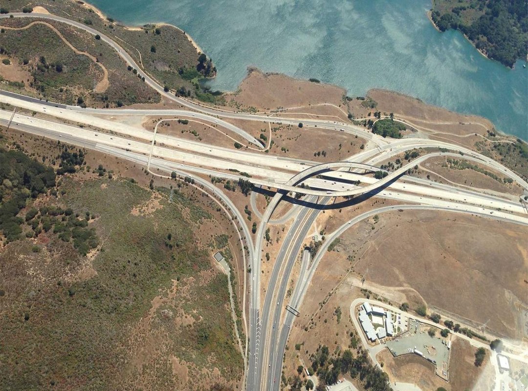 Inside the Ropes: Playing Style and Equipment